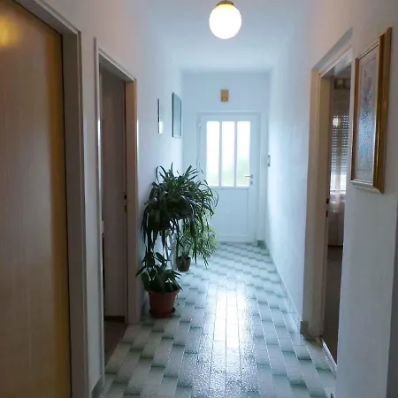 In Medulin/istrien 9363 Apartamento